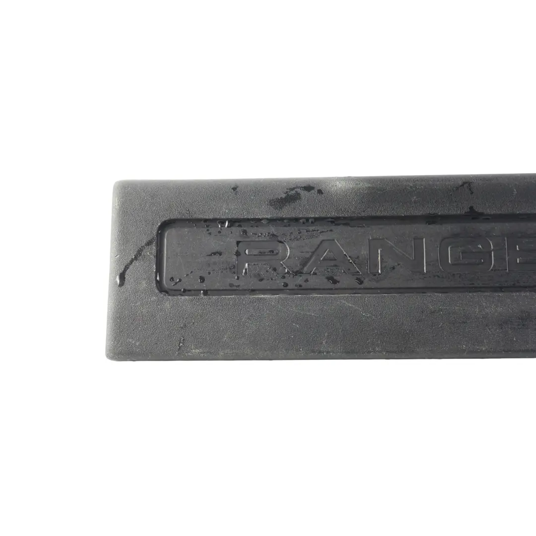 Tür Einstiegsleiste Vorne Rechts für Range Rover Evoque L538 mit Teilenummer BJ32-13200-ADW Range Rover Evoque L538 Tür Einstiegsleiste Vorne Rechts - SKU BJ32-13200-ADW-1 - Teilenummer BJ32-13200-ADW
