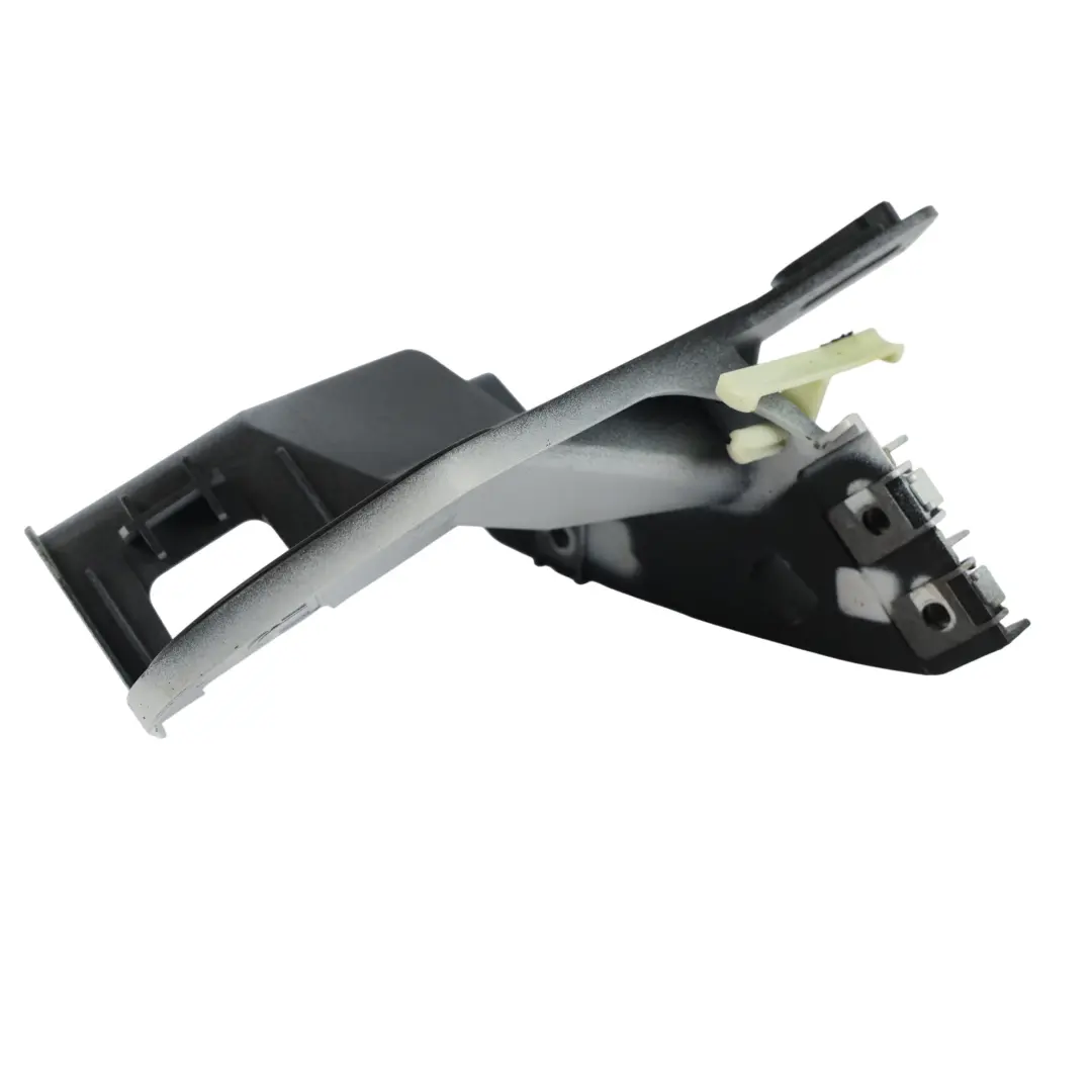 Soporte Aleta Delantero Derecho Blanco Yulong BJ32-1 para Land Rover Range Rover L538 con número de pieza BJ32-16A142-AA Land Rover Range Rover L538 Soporte Aleta Delantero Derecho Blanco Yulong BJ32-1 - SKU BJ32-16A142-AA-YWH - Número de pieza BJ32-16A142-AA