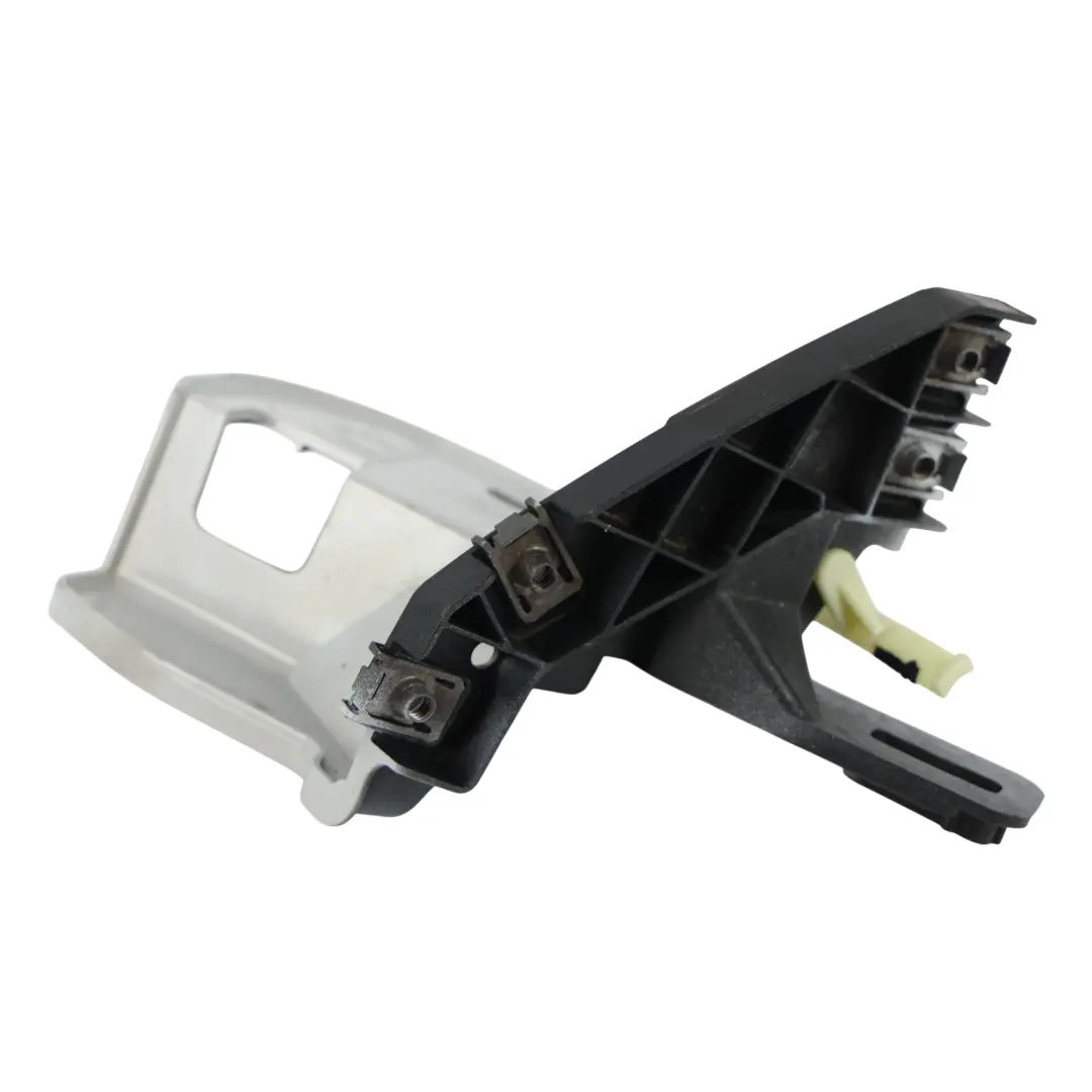 Front Wing Mount Right O/S Yulong White - 2201 to Range Rover L538 with Part number BJ32-16A142-AA Range Rover L538 Front Wing Mount Right O/S Yulong White - 2201 - SKU BJ32-16A142-AA-YWH - Part number BJ32-16A142-AA