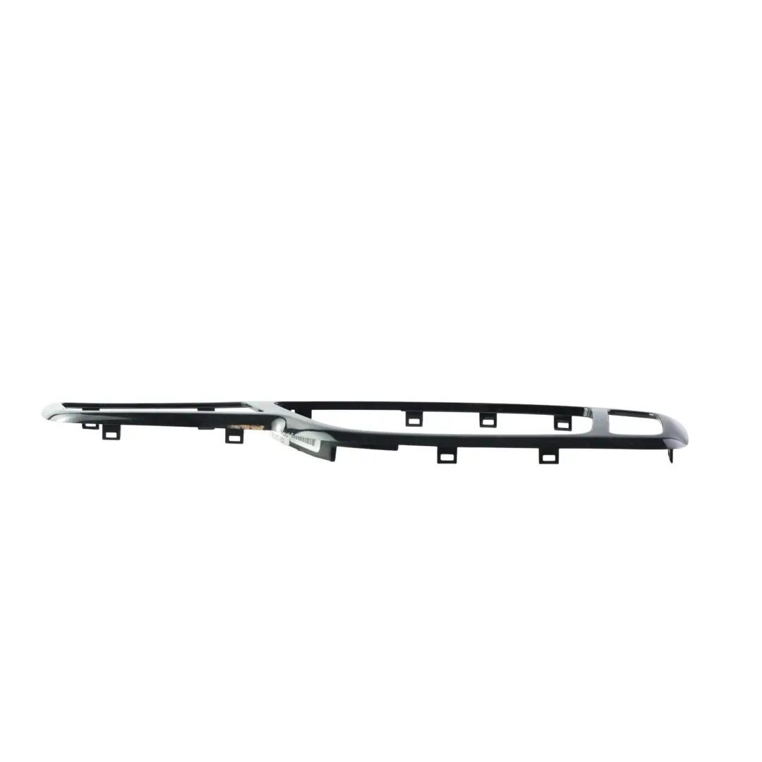 Land Rover Panneau Garniture Porte Avant Gauche - SKU BJ32-237B69 - Numéro de pièce BJ32-237B69