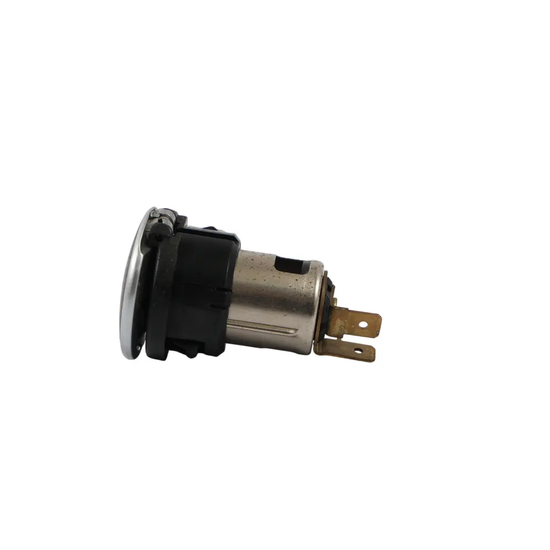 Ford Transit MK8 Mittelkonsole Steckdose 12V - SKU BK2T-19G247-AA - Teilenummer BK2T-19G247-AA