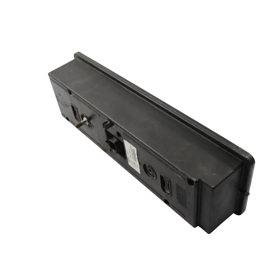 Ford Transit MK8 Fanale Posteriore Sinistro Pianale Telaio - SKU BK31-13405-CC-1 - Numero di parte BK31-13405-CC