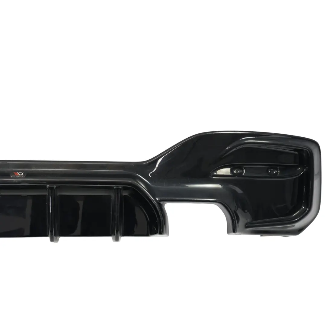 M140i Dyfuzor Zderzaka Czarny Wysoki Połysk Maxton Design do BMW F20 F21 LCI o numerze BM-1-F20F-M-RS1G BMW F20 F21 LCI M140i Dyfuzor Zderzaka Czarny Wysoki Połysk Maxton Design - SKU BM-1-F20F-M-RS1G - Numer Części BM-1-F20F-M-RS1G
