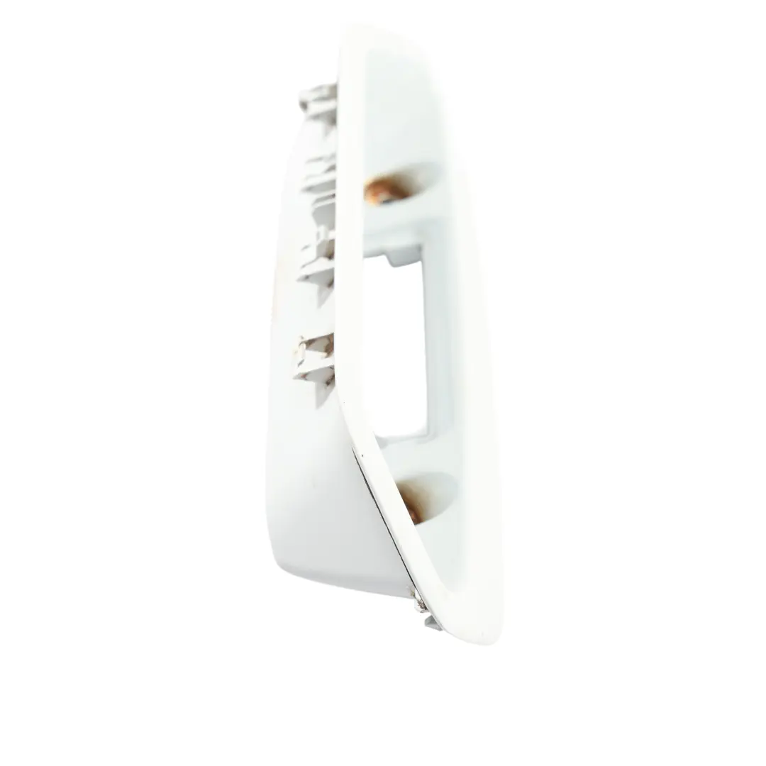 Ford Kuga MK1 C394 Poignée Hayon Contour Cache Blanc Glacé Z2 - SKU BV41-43404-AE-FW - Numéro de pièce BV41-43404-AE