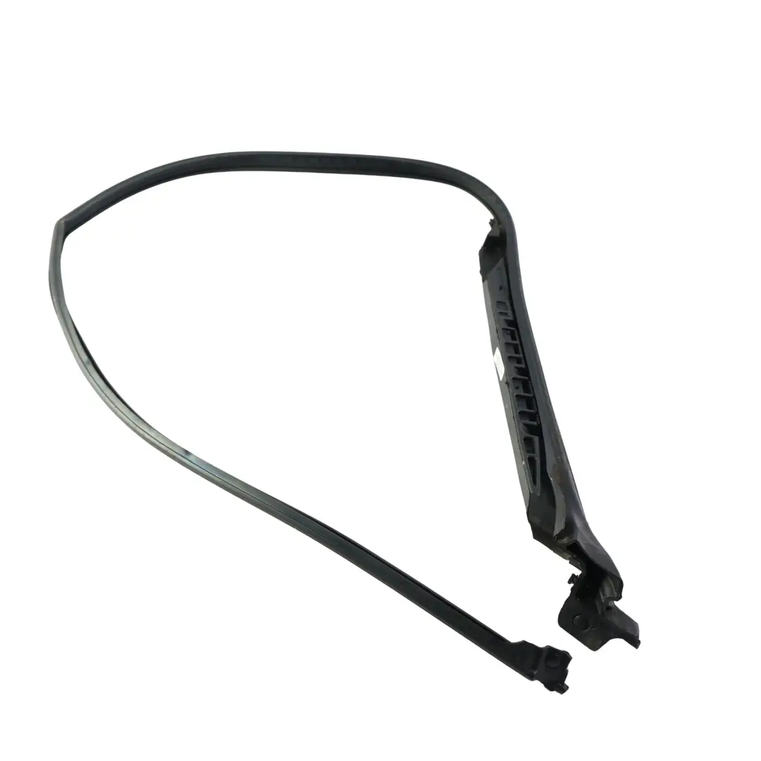 Joint Caoutchouc Porte Avant Supérieur Gauche pour Range Rover L322 à propos du numéro de pièce CFE000156 Range Rover L322 Joint Caoutchouc Porte Avant Supérieur Gauche - SKU CFE000156 - Numéro de pièce CFE000156