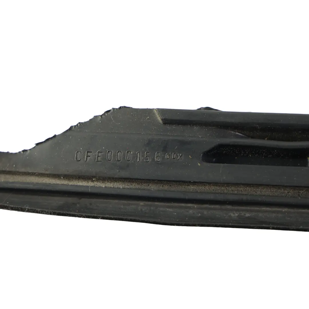 Range Rover L322 Guarnizione Porta Anteriore Superiore Gomma Sinistra - SKU CFE000156 - Numero di parte CFE000156