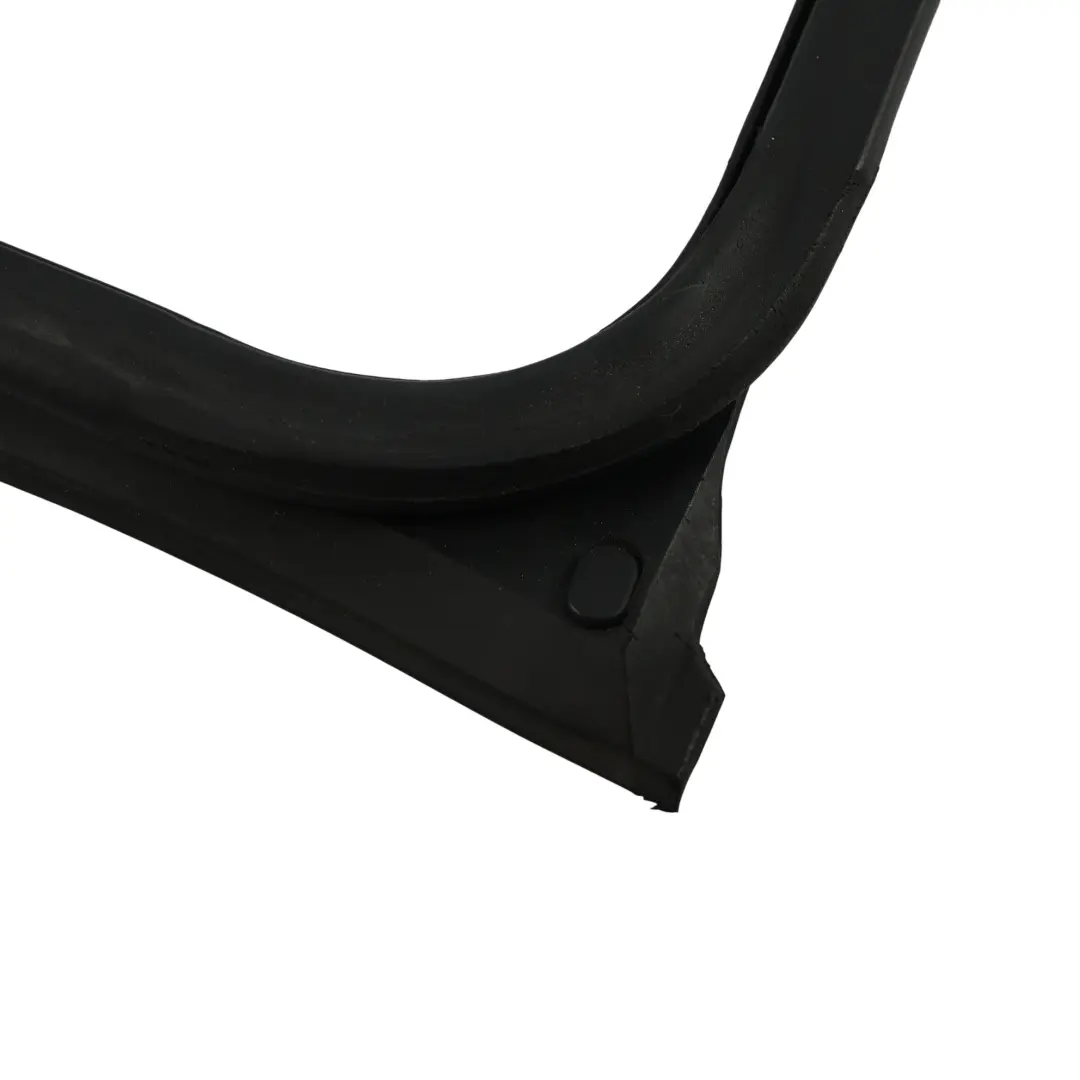 Land Rover Freelander L314 Front Door Seal Gasket Rubber Left N/S - SKU CFE102670 - Part number CFE102670