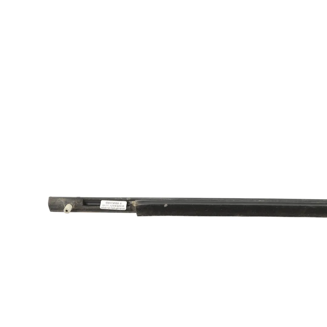Range Rover L320 Rear Door Window Weatherstrip Outer Left N/S - SKU CGE000890 - Part number CGE000890