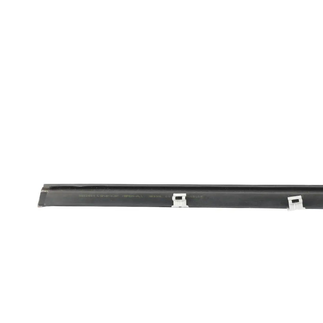 Range Rover Sport L320 Fensterdichtung Tür Vorne Innen Links - SKU CGE000902 - Teilenummer CGE000902