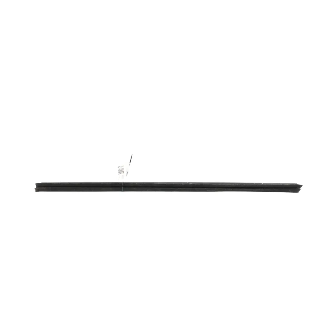 Range Rover L320 Joint Étanchéité Vitre Porte Avant Gauche 5H32-202W08-DA - SKU CGE000912 - Numéro de pièce CGE000912
