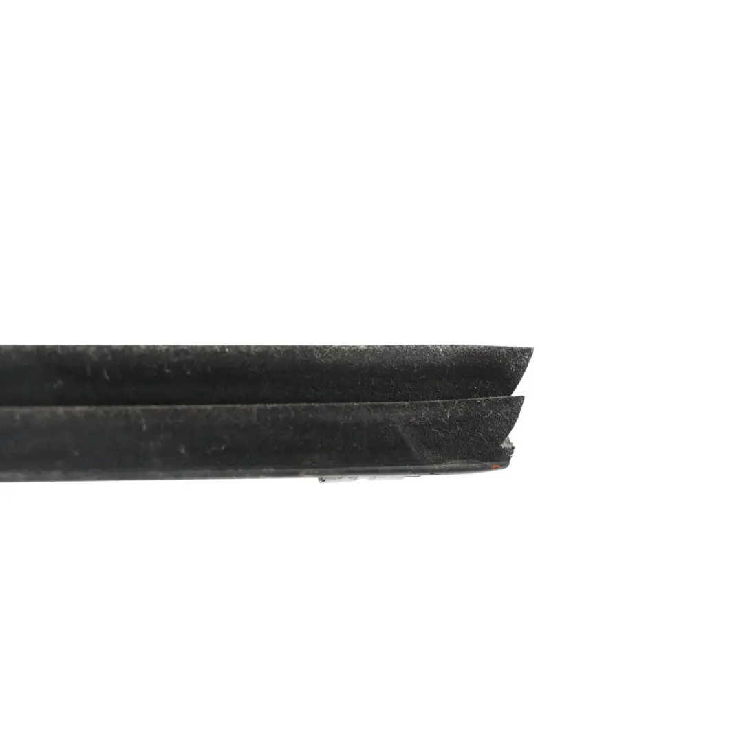 Range Rover L320 Joint Étanchéité Vitre Porte Avant Gauche 5H32-202W08-DA - SKU CGE000912 - Numéro de pièce CGE000912