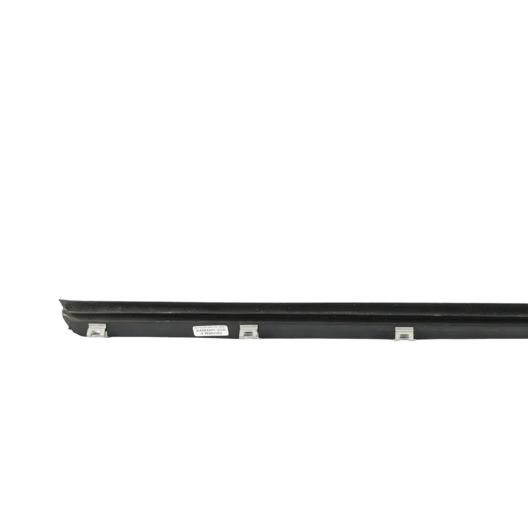 Range Rover L320 Joint Étanchéité Vitre Porte Avant Gauche 5H32-202W08-DA - SKU CGE000912 - Numéro de pièce CGE000912