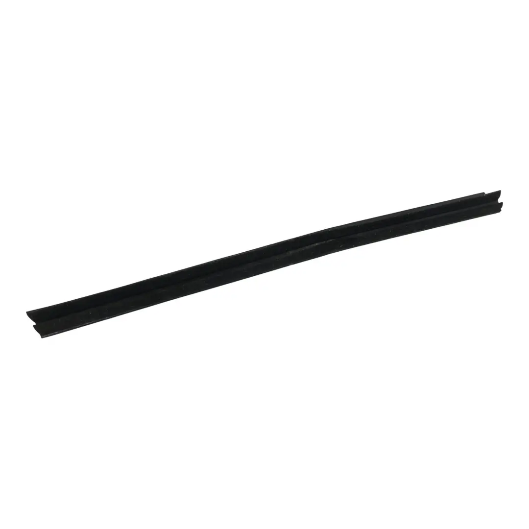 Range Rover Sport L320 Rear Door Strip Moulding Strip Inner Right O/S - SKU CGE000922 - Part number CGE000922