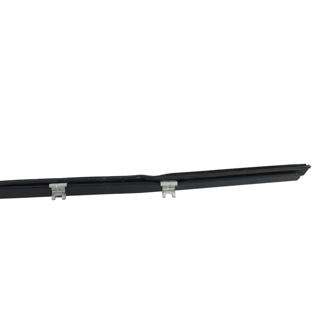 Tür Zierleiste Hinten Innen Rechts für Range Rover Sport L320 mit Teilenummer CGE000922 Range Rover Sport L320 Tür Zierleiste Hinten Innen Rechts - SKU CGE000922 - Teilenummer CGE000922