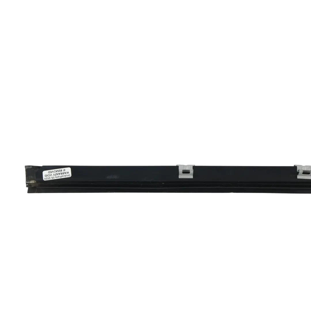 Range Rover Sport L320 Tür Hinten Dichtungsleiste Links - SKU CGE000932 - Teilenummer CGE000932