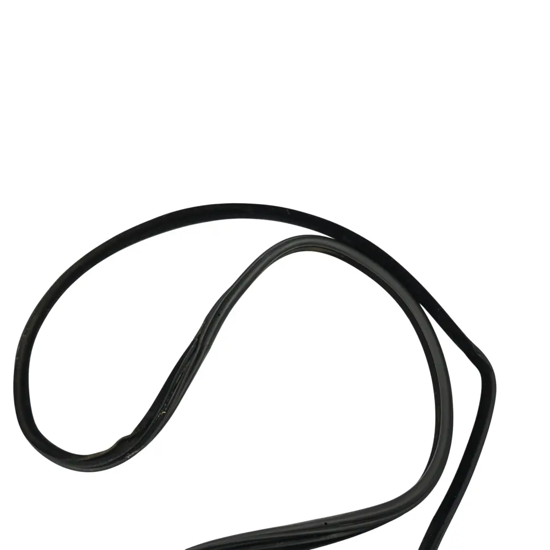 Joint Porte Arrière Gauche Droite pour Land Rover Discovery 3 L319 à propos du numéro de pièce CGE000970 Land Rover Discovery 3 L319 Joint Porte Arrière Gauche Droite - SKU CGE000970 - Numéro de pièce CGE000970