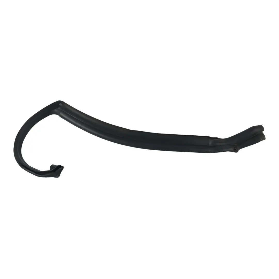 Joint Passage Roue Porte Arrière Droit pour Range Rover Sport L320 à propos du numéro de pièce CGE000981 Range Rover Sport L320 Joint Passage Roue Porte Arrière Droit - SKU CGE000981 - Numéro de pièce CGE000981
