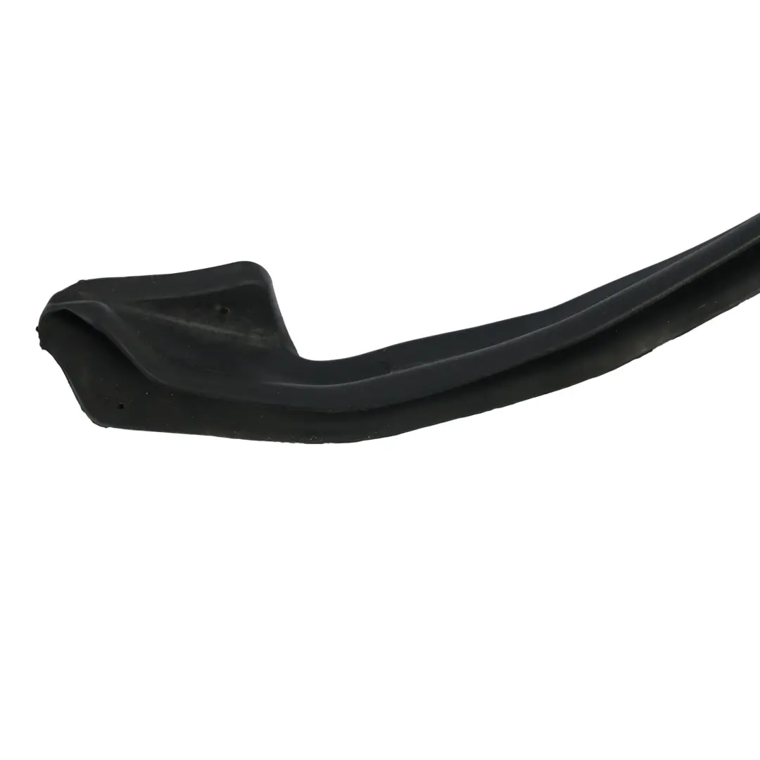 Range Rover Sport L320 Rear Door Wheel Arch Seal Gasket Left N/S - SKU CGE000991 - Part number CGE000991