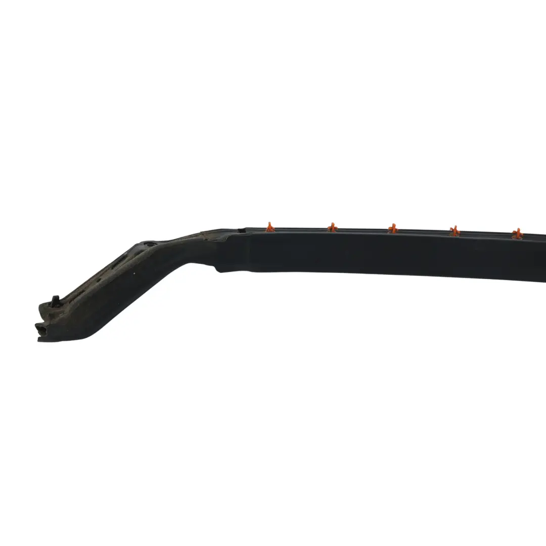 Guarnizione Passaruota Porta Post. Sinistra per Range Rover Sport L320 con numero di parte CGE000991 Range Rover Sport L320 Guarnizione Passaruota Porta Post. Sinistra - SKU CGE000991 - Numero di parte CGE000991