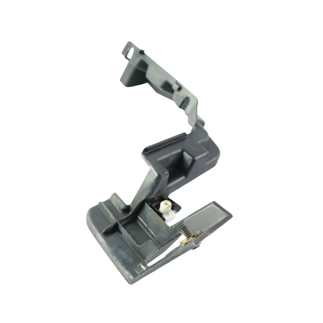 Range Rover L405 Soporte Montaje Parachoques Trasero Derecho - SKU CK52-17B919-AA - Número de pieza CK52-17B919-AA