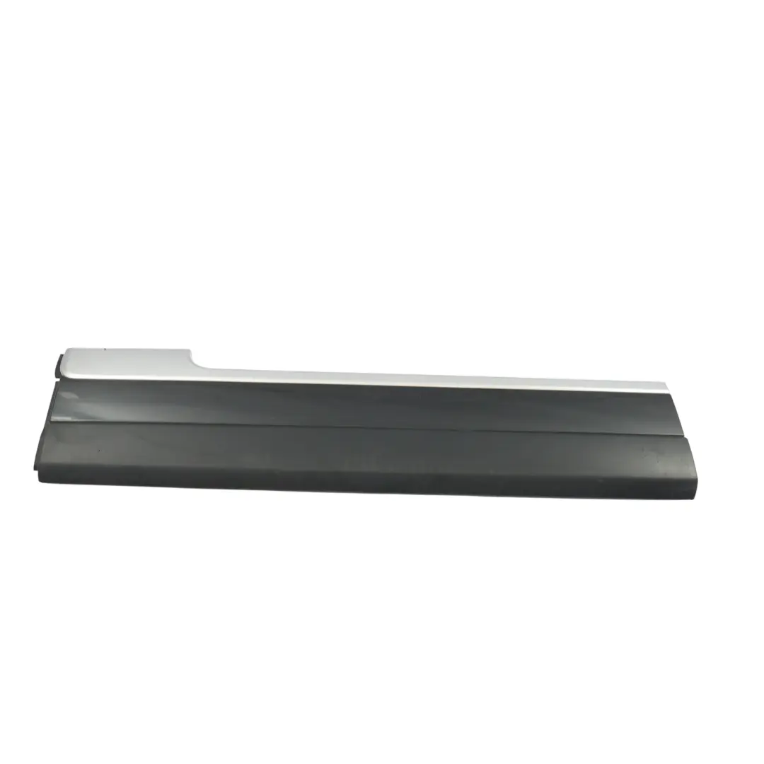 Range Rover Vogue L405 Tür Untere Zierleiste Vorne Links Causeway Grau - SKU CK52-21065-ADW-CAG - Teilenummer CK52-21065-ADW