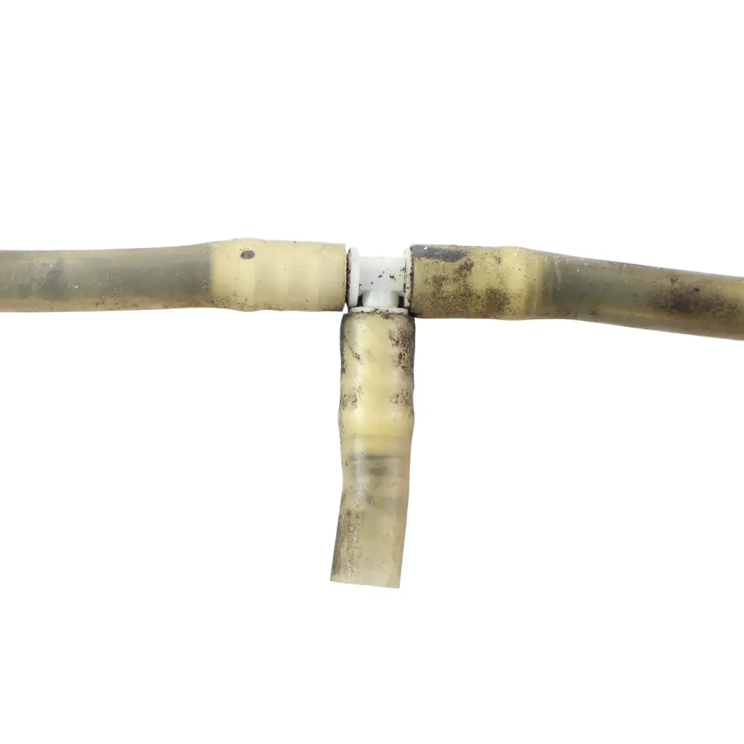 Starter Motor Breather Pipe Hose Line 4.4 Diesel to Range Rover L405 with Part number CPLA-103491-BB Range Rover L405 Starter Motor Breather Pipe Hose Line 4.4 Diesel - SKU CPLA-103491-BB - Part number CPLA-103491-BB