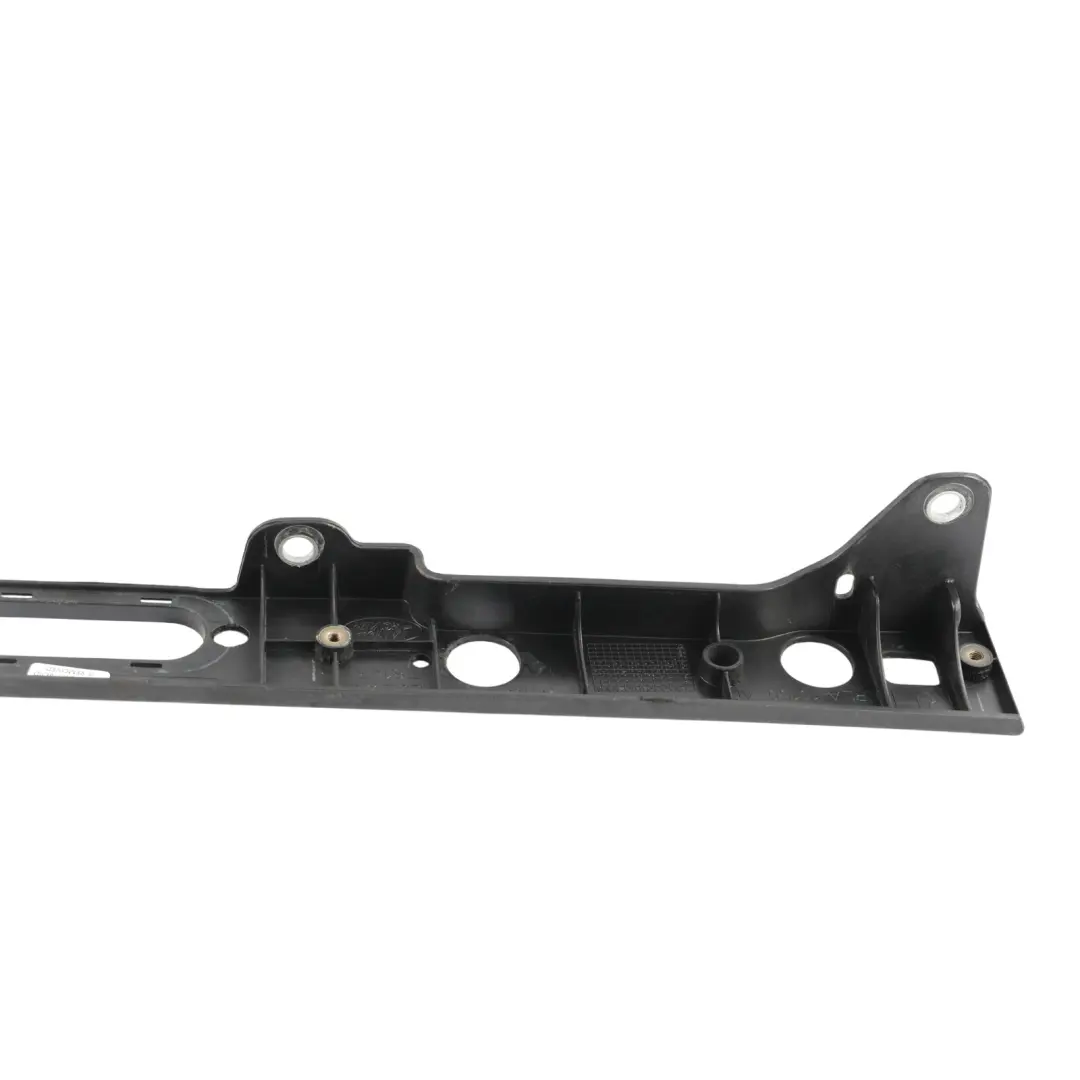 Range Rover Sport L494 Front Air Intake Pipe Bracket Right O/S - SKU CPLA-16150-AC - Part number CPLA-16150-AC