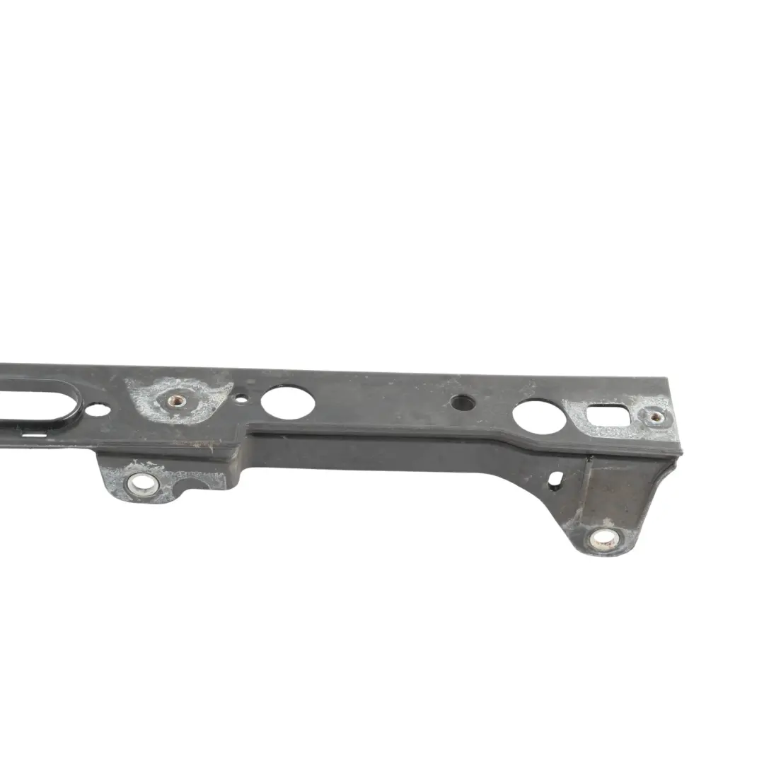 Range Rover Sport L494 Front Air Intake Pipe Bracket Right O/S - SKU CPLA-16150-AC - Part number CPLA-16150-AC