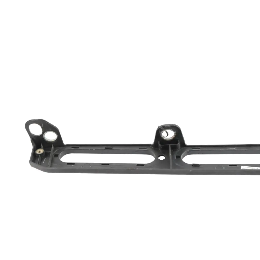 Front Air Intake Pipe Bracket Right O/S to Range Rover Sport L494 with Part number CPLA-16150-AC Range Rover Sport L494 Front Air Intake Pipe Bracket Right O/S - SKU CPLA-16150-AC - Part number CPLA-16150-AC