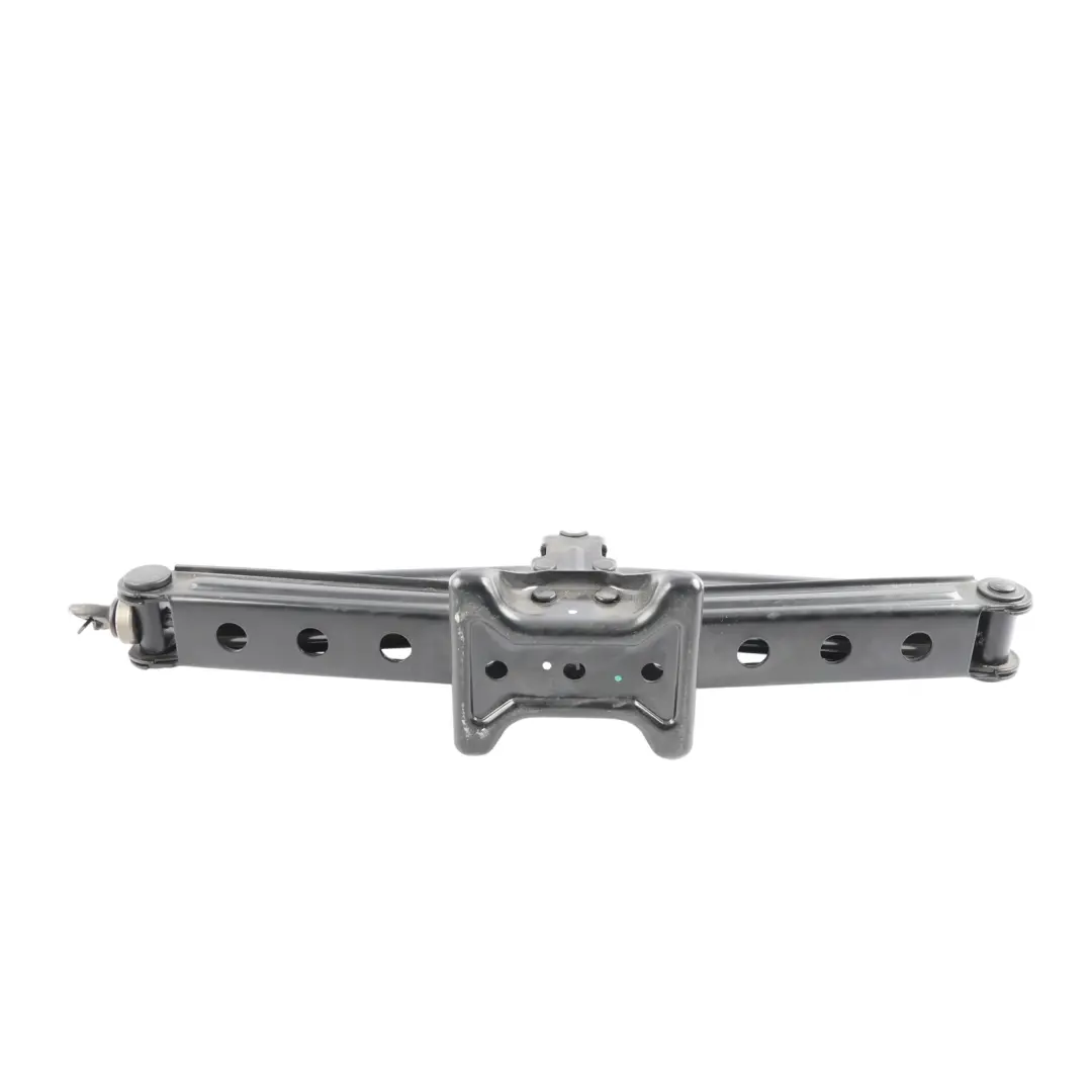 Emergency Lifting Scissor Jack to Range Rover Sport L494 with Part number CPLA-17080-AF Range Rover Sport L494 Emergency Lifting Scissor Jack - SKU CPLA-17080-AF - Part number CPLA-17080-AF