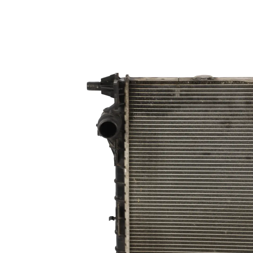 Cooling Radiator 3.0 TDV6 to Range Rover Vogue L405 Engine with Part number CPLA-19E839-AD Range Rover Vogue L405 Engine Cooling Radiator 3.0 TDV6 - SKU CPLA-19E839-AD - Part number CPLA-19E839-AD