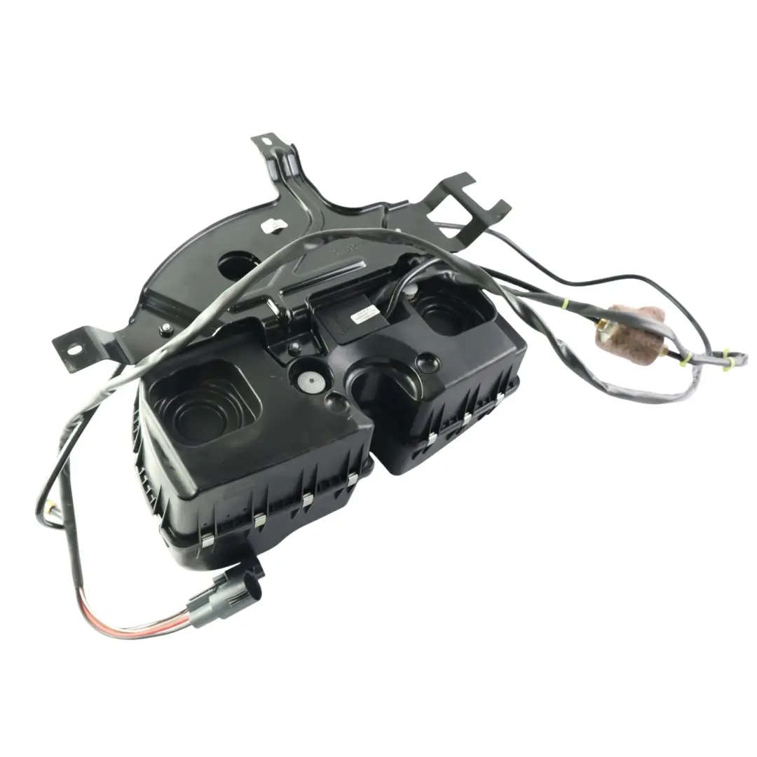 Suspension Compressor Supply Device Tank to Range Rover L494 Air with Part number CPLA-3B484-CD Range Rover L494 Air Suspension Compressor Supply Device Tank - SKU CPLA-3B484-CD - Part number CPLA-3B484-CD