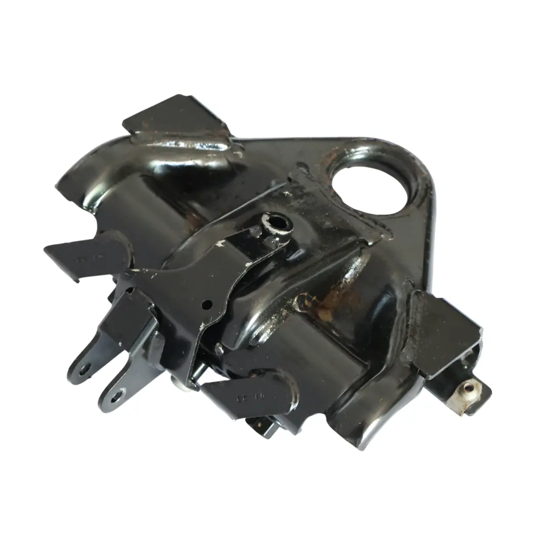 Range Rover L405 Support Fixation Anneau Remorquage Avant CPLA-5K064 - SKU CPLA-5K064-AD - Numéro de pièce CPLA-5K064-AD