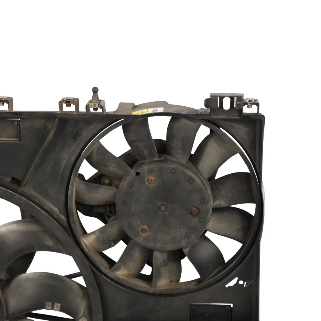 Radiator Fan Shroud Cooling Unit to Range Rover L405 Double with Part number CPLA-8C607-BE Range Rover L405 Double Radiator Fan Shroud Cooling Unit - SKU CPLA-8C607-BE - Part number CPLA-8C607-BE