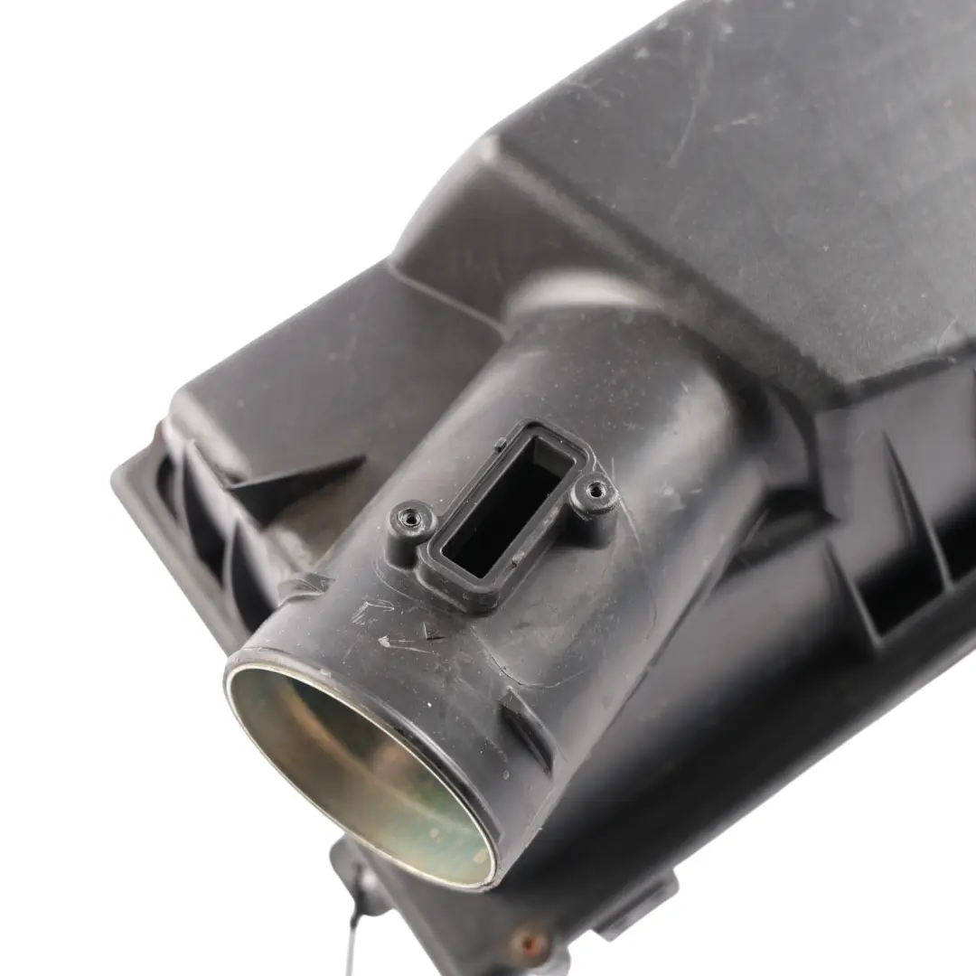 Range Rover L405 Air Filter Box Housing Cover 4.4 SDV8 - SKU CPLA-9601-CA - Part number CPLA-9601-CA