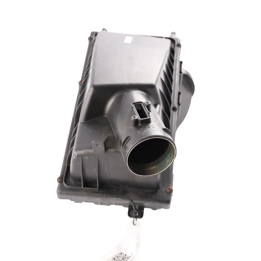 Range Rover L405 Air Filter Box Housing Cover 4.4 SDV8 - SKU CPLA-9601-CA - Part number CPLA-9601-CA