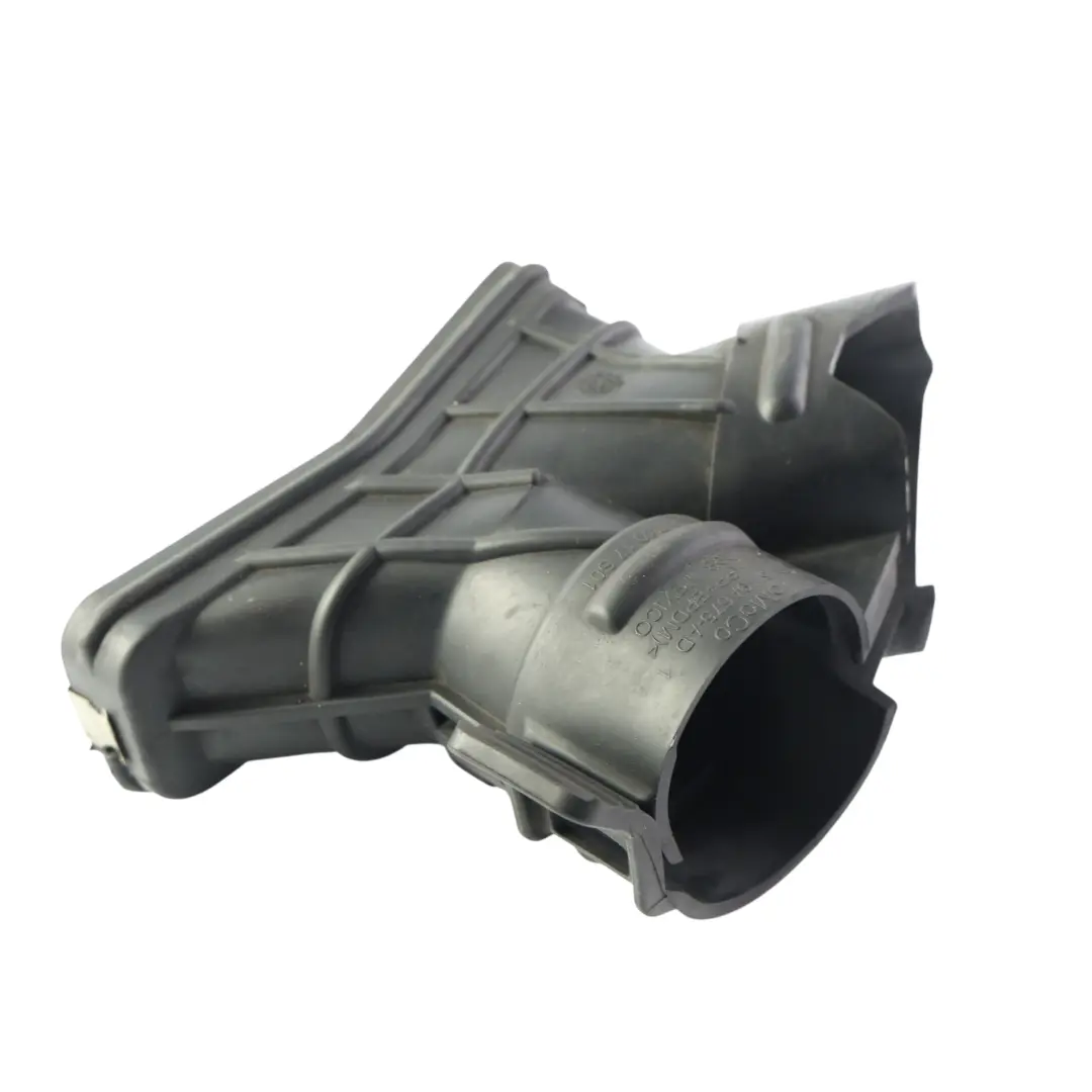 MK3 Luftansaugrohr Schlauch 2.0 TDCi für Ford Focus mit Teilenummer CV61-9A675-AD Ford Focus MK3 Luftansaugrohr Schlauch 2.0 TDCi - SKU CV61-9A675-AD - Teilenummer CV61-9A675-AD