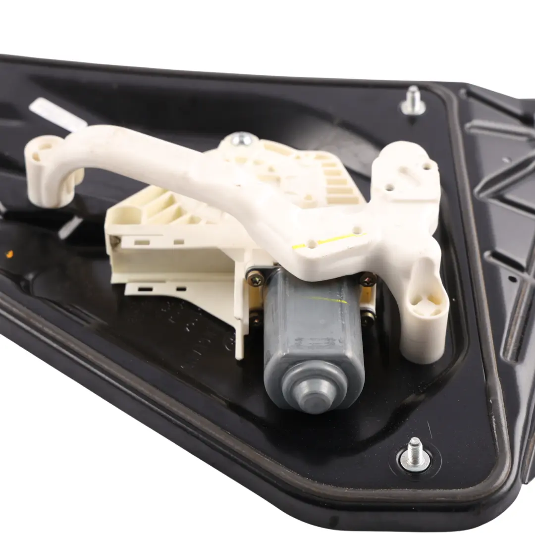 Fensterheber Motor Hinten Rechts für Land Rover Discovery 3 L319 mit Teilenummer CVH500020 Land Rover Discovery 3 L319 Fensterheber Motor Hinten Rechts - SKU CVH500020 - Teilenummer CVH500020