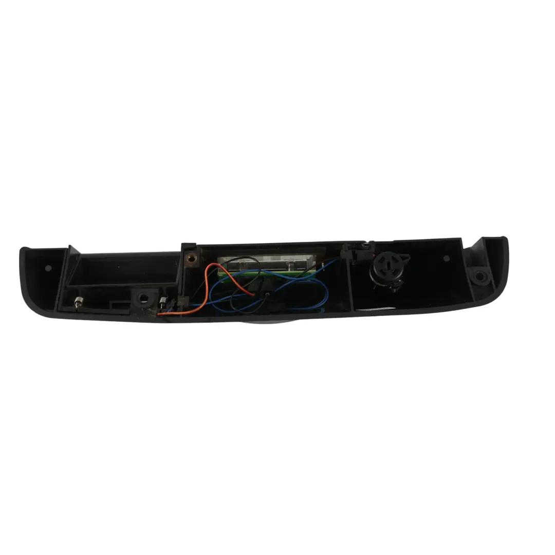 Land Rover Freelander L314 Uchwyt Klapy Bagażnika Zamek Lampka - SKU CXB000270PMA-1 - Numer Części CXB000270PMA