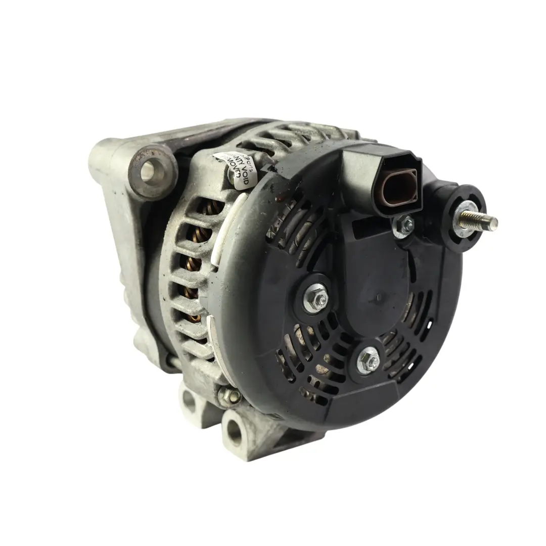 Alternatore 4.4 SDV8 Diesel Denso per Range Rover Sport L405 con numero di parte DAN1110 Range Rover Sport L405 Alternatore 4.4 SDV8 Diesel Denso - SKU DAN1110 - Numero di parte DAN1110