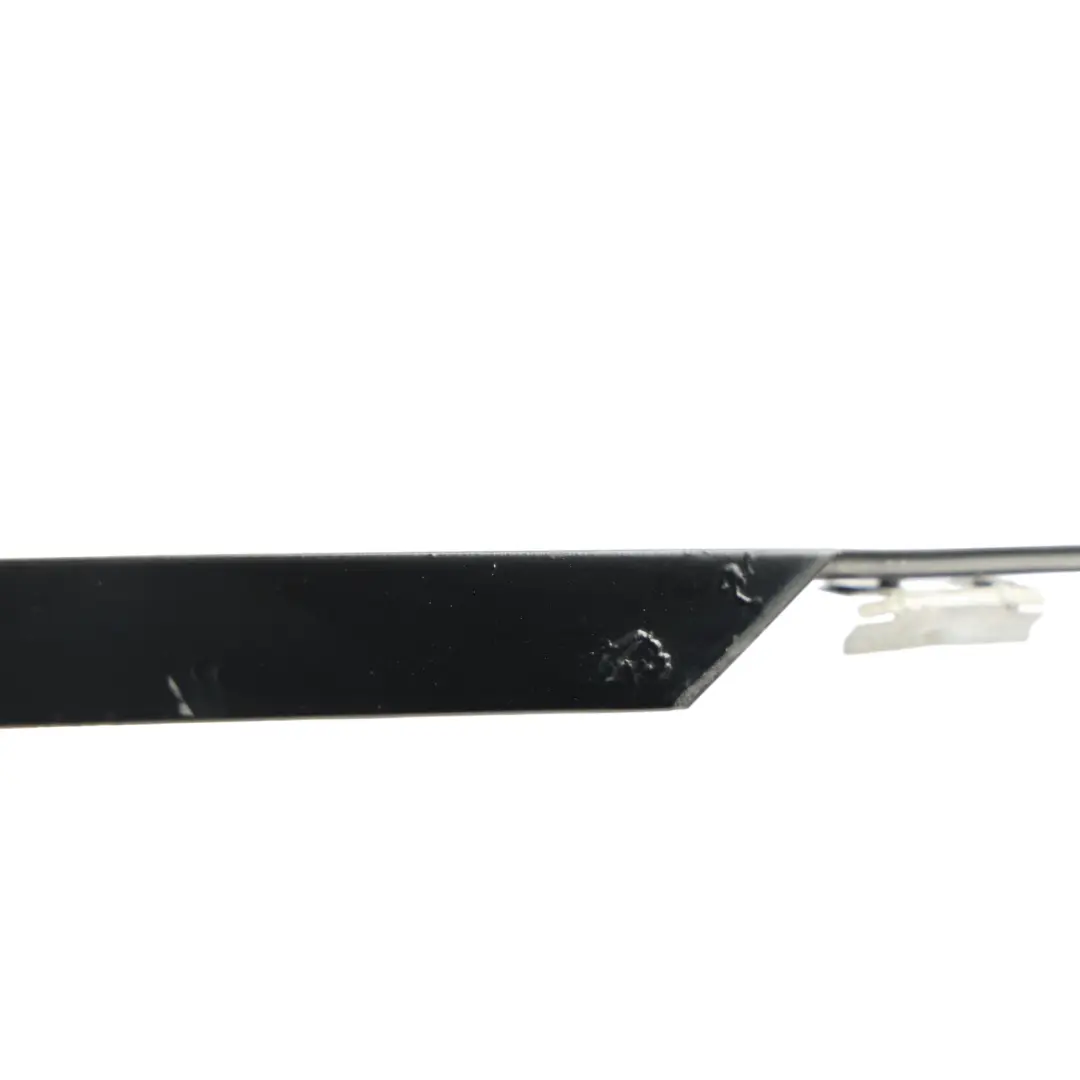 Front Door Upper Seal Moulding Strip Right O/S to Range Rover L322 with Part number DDC000145PMD Range Rover L322 Front Door Upper Seal Moulding Strip Right O/S - SKU DDC000145PMD-1 - Part number DDC000145PMD
