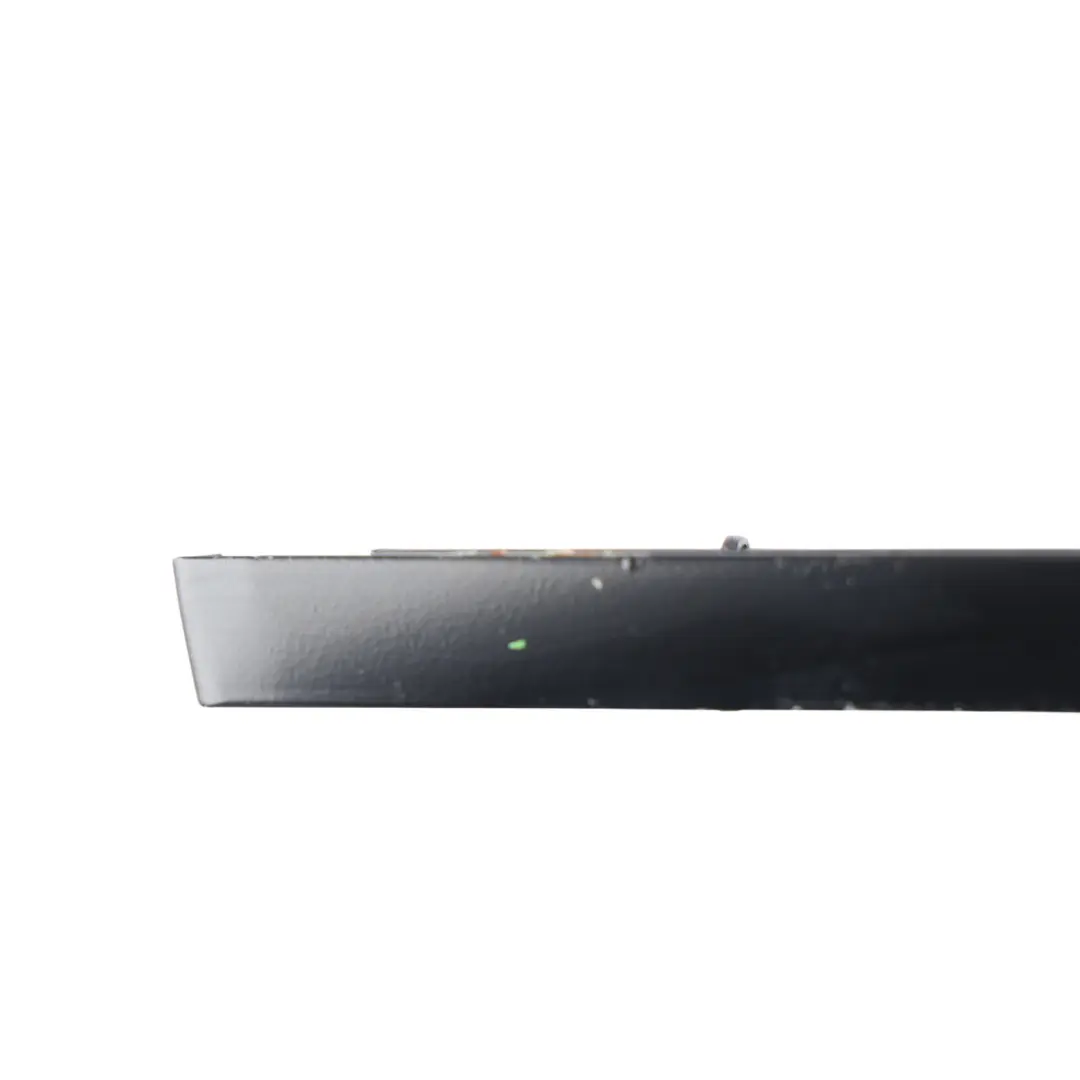 Front Door Upper Seal Moulding Strip Right O/S to Range Rover L322 with Part number DDC000145PMD Range Rover L322 Front Door Upper Seal Moulding Strip Right O/S - SKU DDC000145PMD-1 - Part number DDC000145PMD