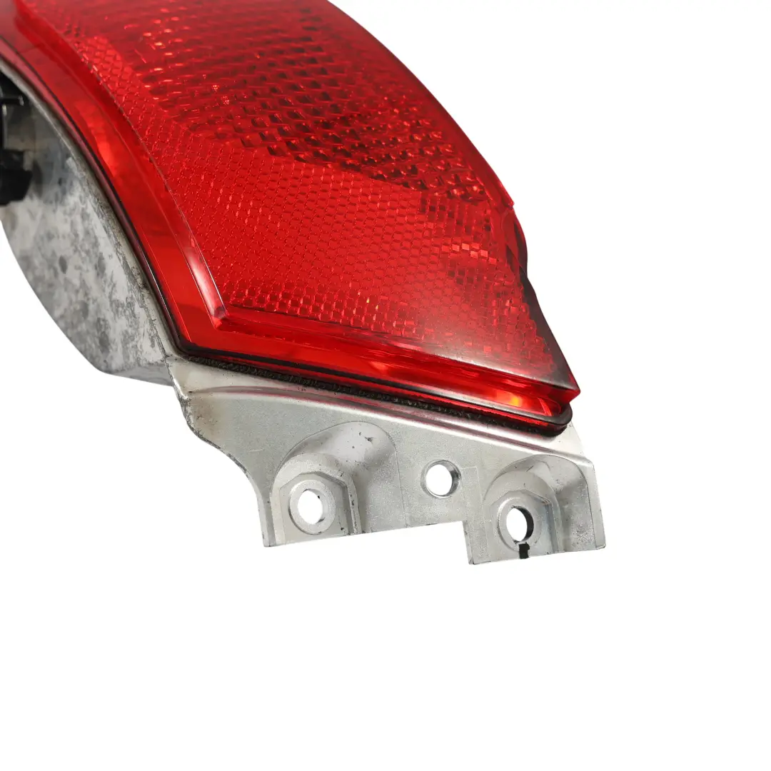 Nebelscheinwerfer Stoßstange Hinten Links für Range Rover Sport L494 mit Teilenummer DK62-15K273 Range Rover Sport L494 Nebelscheinwerfer Stoßstange Hinten Links - SKU DK62-15K273 - Teilenummer DK62-15K273