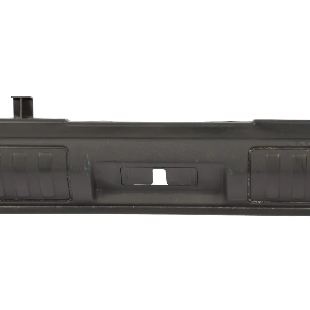 Range Rover Sport L494 Couvercle Garniture Serrure Seuil Coffre - SKU DK62-425A92-AW - Numéro de pièce DK62-425A92-AW