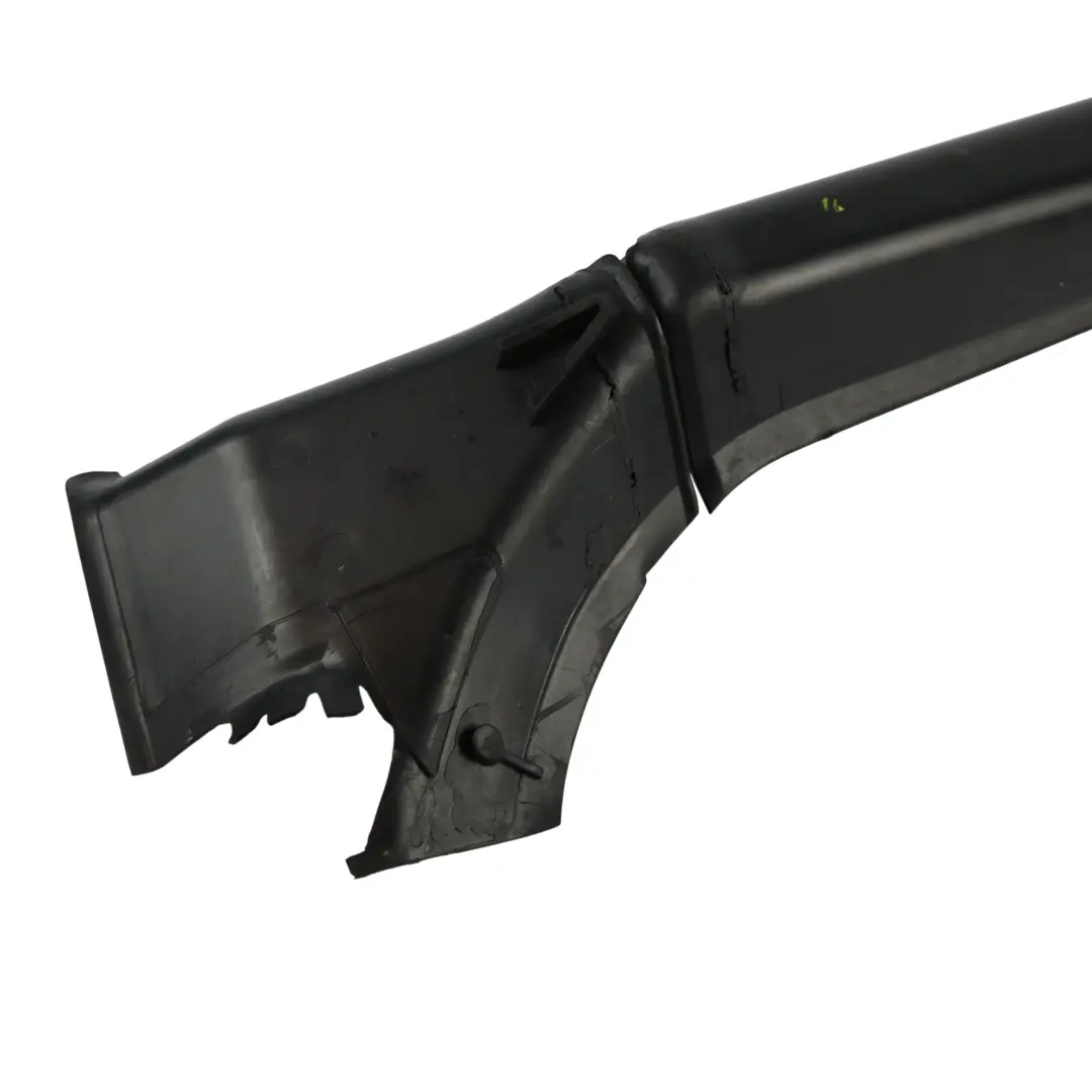 Listwa Rynienki Klapy Bagażnika Lewa do Range Rover Sport L494 o numerze DK62-44249-AE Range Rover Sport L494 Listwa Rynienki Klapy Bagażnika Lewa - SKU DK62-44249-AE - Numer Części DK62-44249-AE