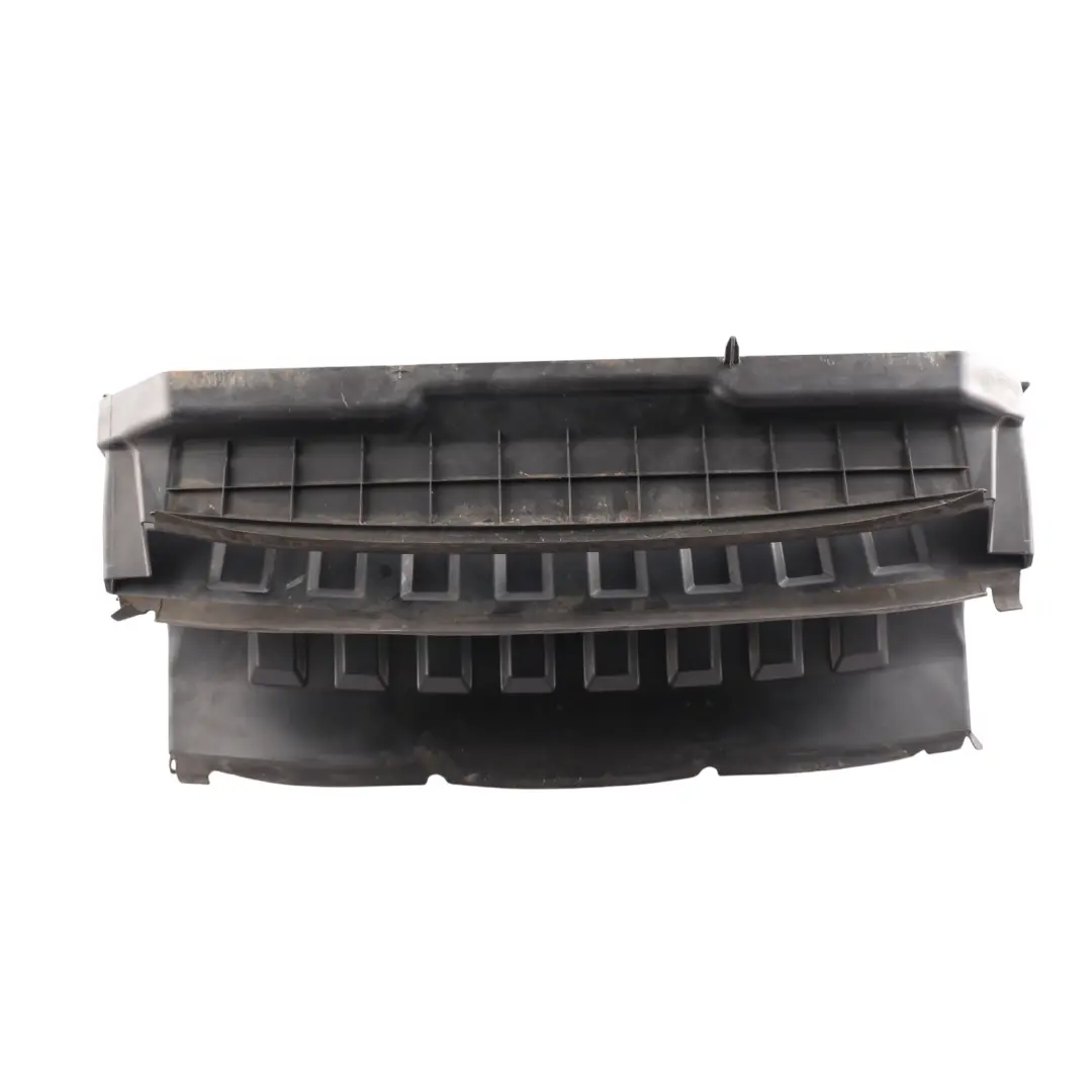 Radiator Air Intake Channel 2.7 V6 to Land Rover Discovery 3 L319 with Part number DXJ500091 Land Rover Discovery 3 L319 Radiator Air Intake Channel 2.7 V6 - SKU DXJ500091 - Part number DXJ500091