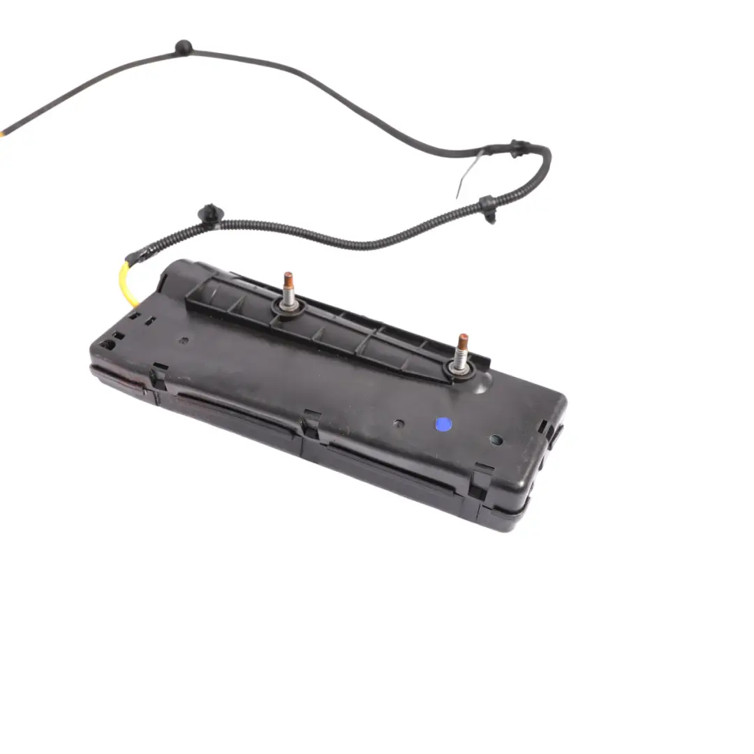 Module Unit Front Left N/S to Land Rover Discovery 3 L319 Seat Air with Part number EHM000471 Land Rover Discovery 3 L319 Seat Air Module Unit Front Left N/S - SKU EHM000471 - Part number EHM000471
