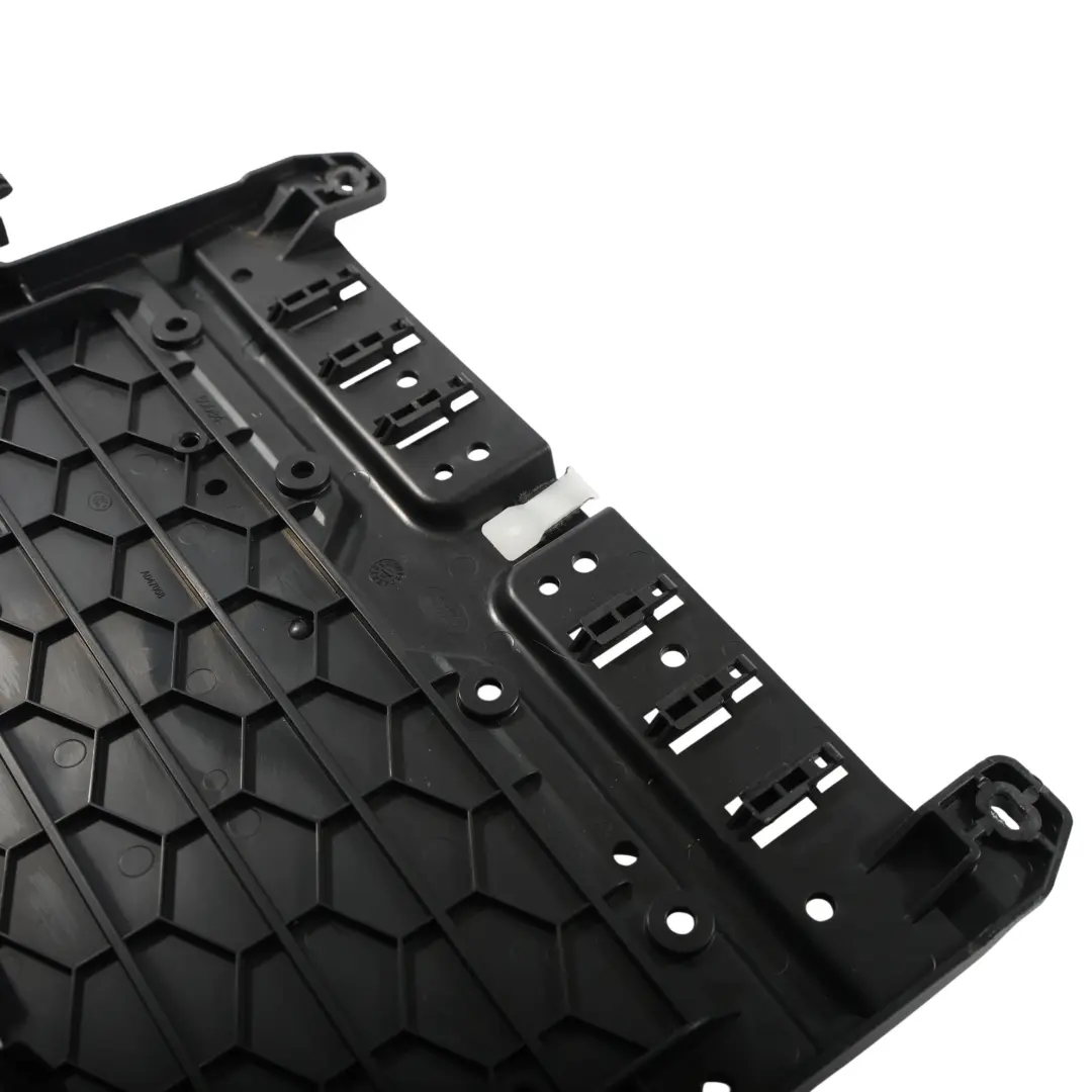 Supporto ECU Sedile Anteriore GJ32-60084-A per Land Rover Evoque L538 con numero di parte EJ32-203A29-CB Land Rover Evoque L538 Supporto ECU Sedile Anteriore GJ32-60084-A - SKU EJ32-203A29-CB - Numero di parte EJ32-203A29-CB