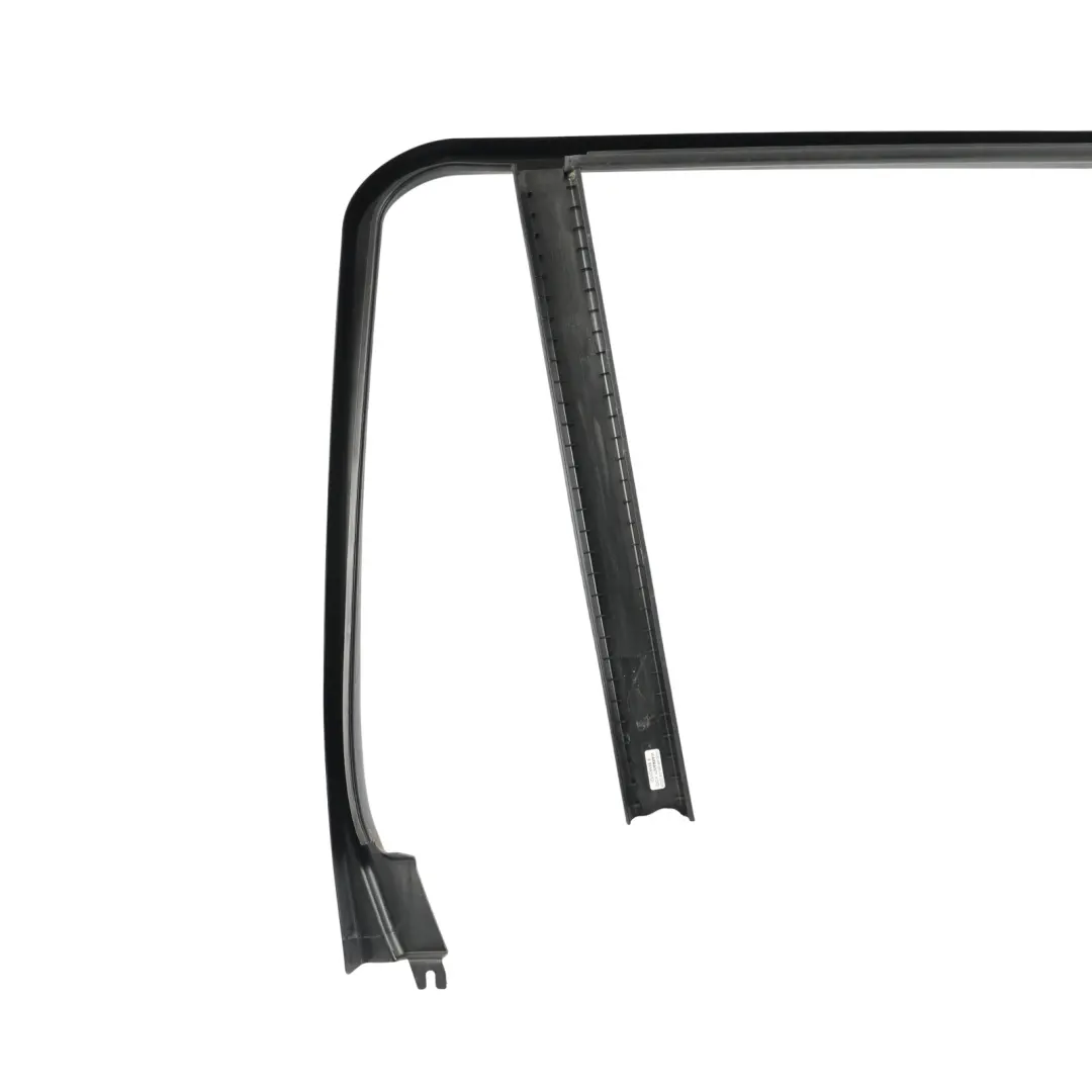 Door Frame Surround Seal Trim Outer Right O/S to Range Rover L322 Rear with Part number ELU000061PUY Range Rover L322 Rear Door Frame Surround Seal Trim Outer Right O/S - SKU ELU000061PUY - Part number ELU000061PUY