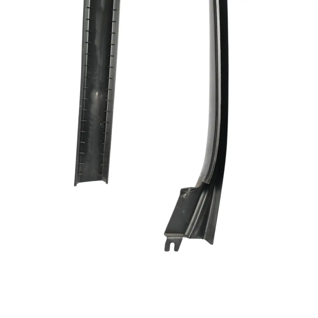 Türrahmen Dichtung Zierleiste Hinten Links für Range Rover L322 mit Teilenummer ELU000071PUY Range Rover L322 Türrahmen Dichtung Zierleiste Hinten Links - SKU ELU000071PUY - Teilenummer ELU000071PUY